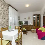 House Lucica Splitska